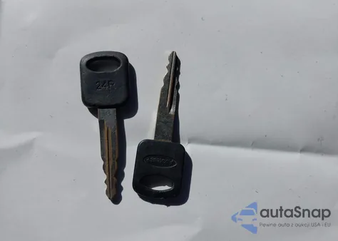 1998 Ford Ranger from USA, damaged, VIN 1FTYR10C1WTA47683